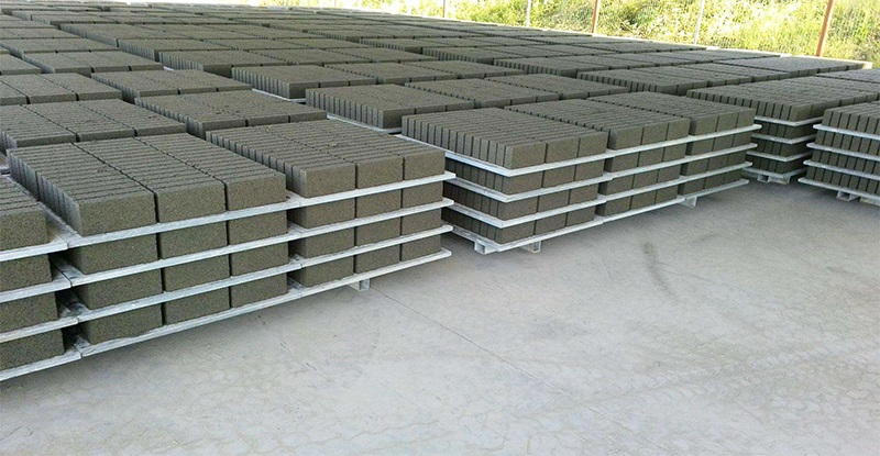 PVC<a href=http://m.ssdsw.com/ target=_blank class=infotextkey>空心磚托板</a>